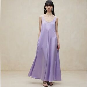 Banana Republic Serenade Silk Elegant
Lavender Purple Maxi Dress SMALL